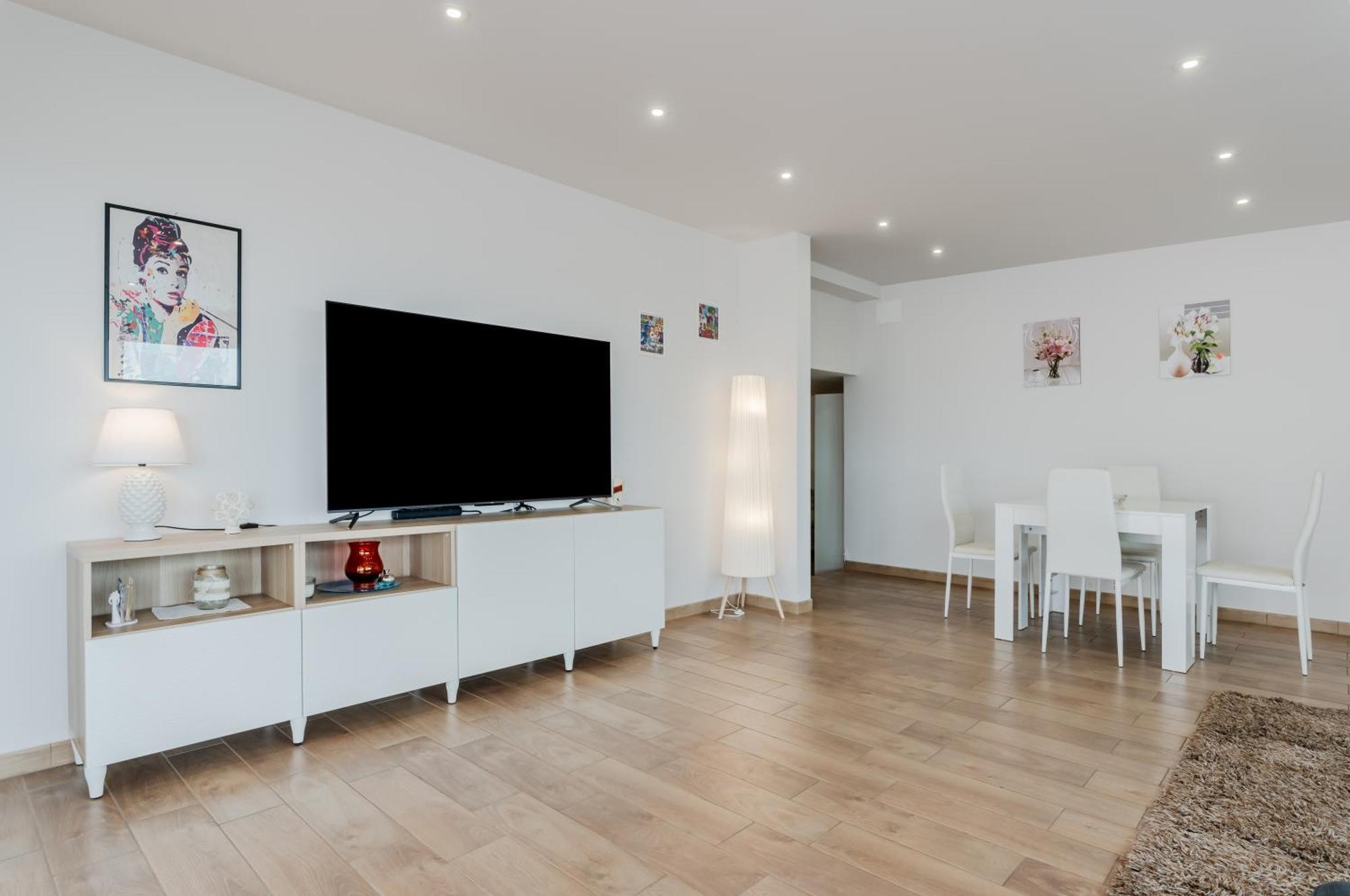 Apartment Skyview Terrace: Your Urban Escape Catania